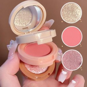 Blusher And Highlighter kit